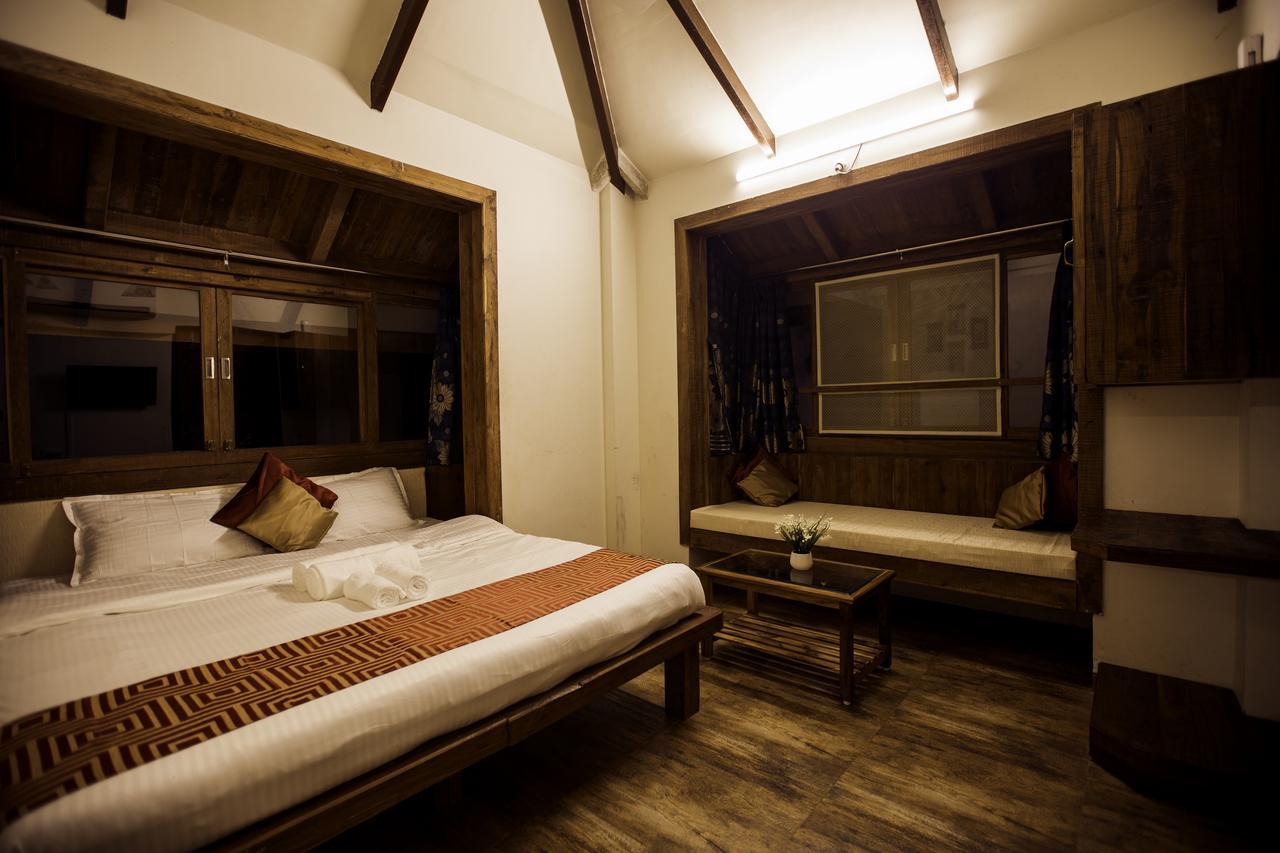 Kaular Atithis Grand Kokan Resort Ganpatipule Eksteriør bilde